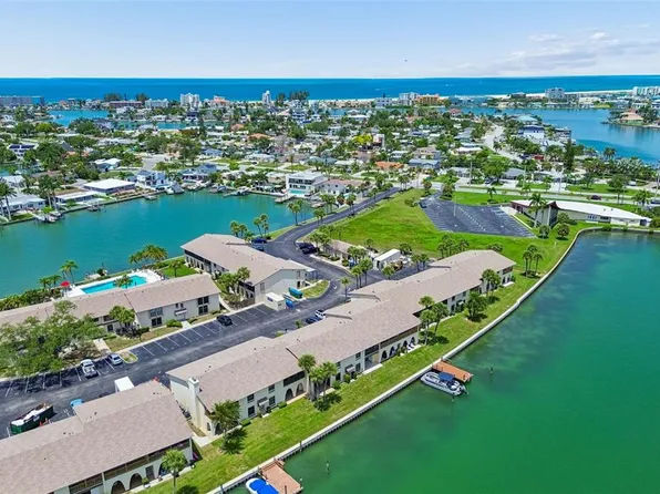 552 Plaza Seville Ct APT 97, Treasure Island, FL 33706