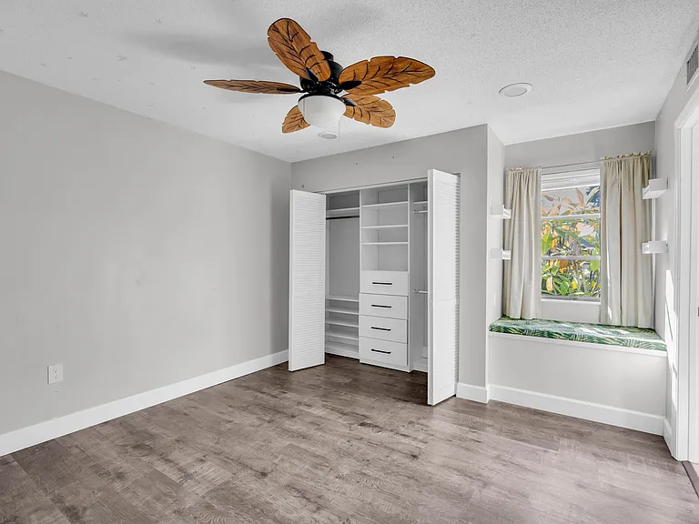 14503 Feather Sound Dr — Photo 19