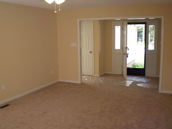 Family room&foyer view