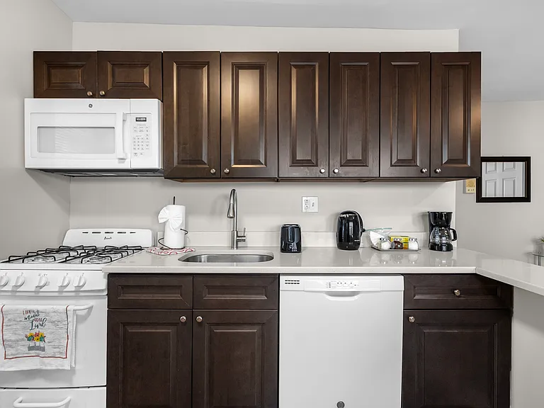 4040 Spruce St #5 — Photo 13