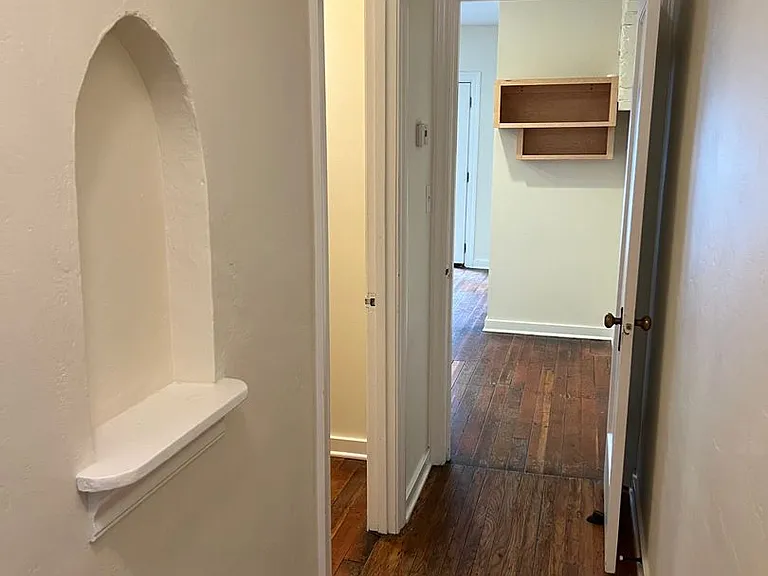 221 Wilson St — Photo 7