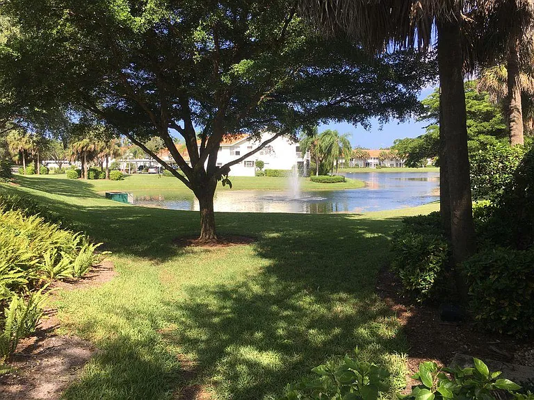 5055 Cedar Springs Dr #101 — Photo 27