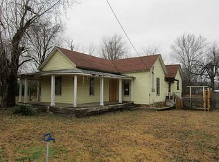 21406 W 6th St, Howe, OK 74940