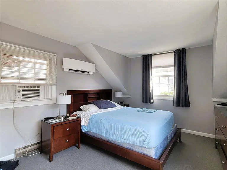 56 Prospect Hill St — Photo 6
