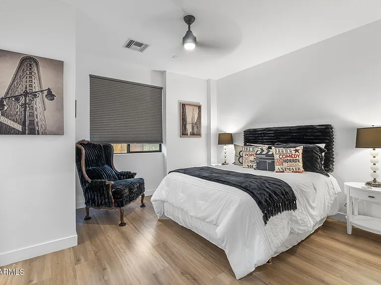4220 N 32nd St #32 — Photo 31