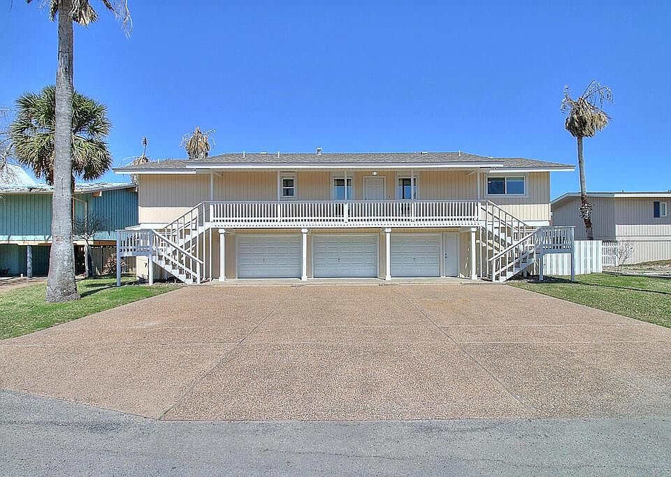 1st image of 17 Pelican Dr