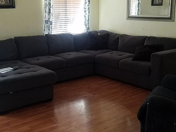 2nd image of 2725 S Divisadero St