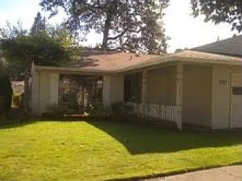 9470 SW Summerfield Dr photo 1