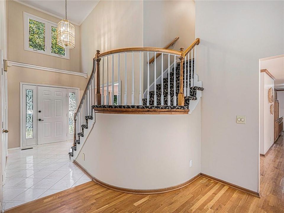 3205 W 130th St, Leawood, KS 66209 MLS 2449950 Zillow