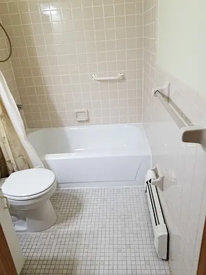 Rented by Carollo Real Estate | media 18