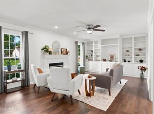 220 Rolling Ridge Way, Simpsonville, KY 40067