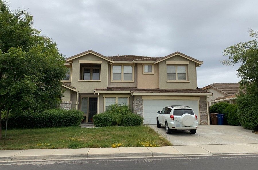 1st image of 2412 Crocker Way