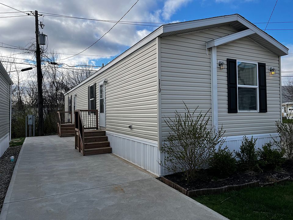 2nd image of 11800 Brookpark Rd #110