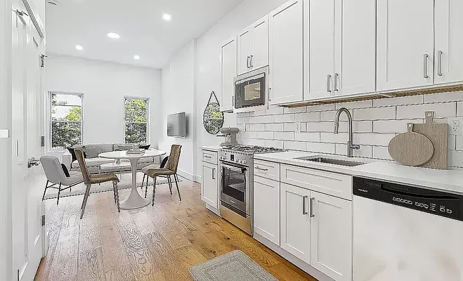 Rented by NOVO Living LLC | media 8