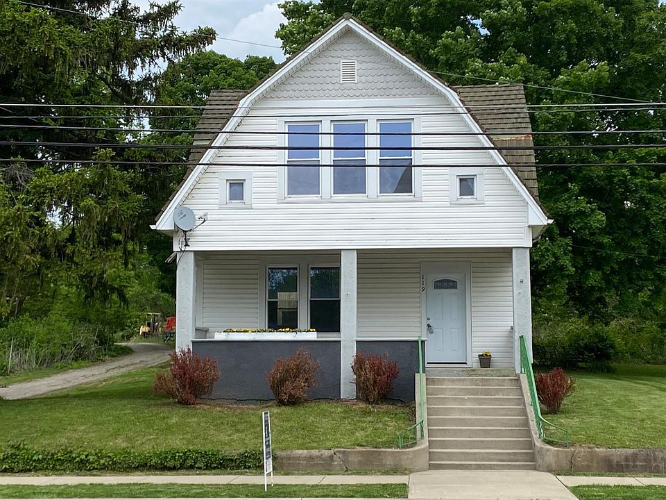 1st image of 119 S Main St