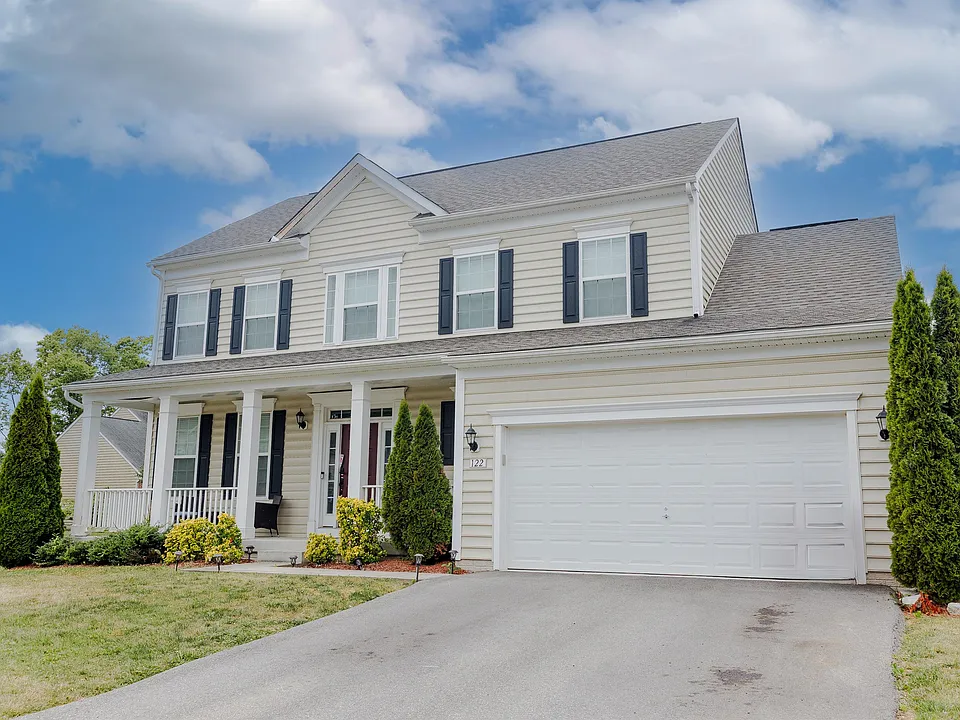 122 Blakely Rd