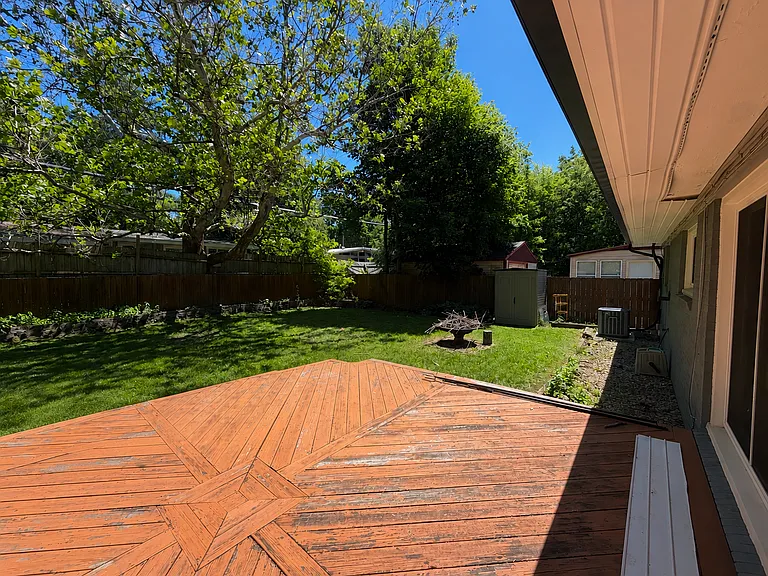 1108 N Maple Rd — Photo 22