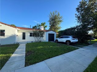 2250 SW 21st St, Miami, FL 33145