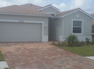 6108 Grand Cypress Blvd, North Port, FL 34287