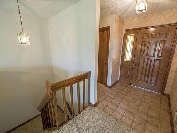 3rd image of 3156 Parkview Dr