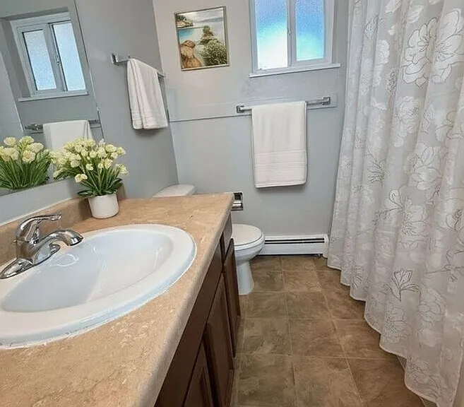 4357 N Chestnut St #203 — Photo 6