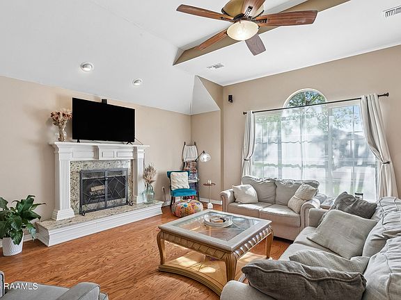 5th image of 70317 7th St