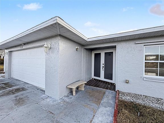 2nd image of 7658 Laurel Valley Rd