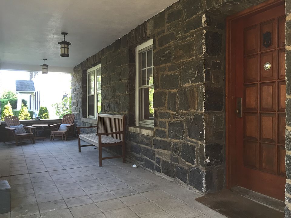 346 King St Pt Chester, NY Zillow Apartments for Rent in Pt Chester