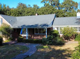 14 Country Club Dr, Charleston, SC 29412