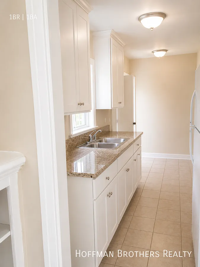 6326 Brynhurst Ave Los Angeles, CA 90043 — Photo 2