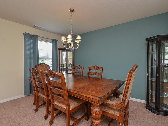 5th image of 2106 Diamond Crest Dr