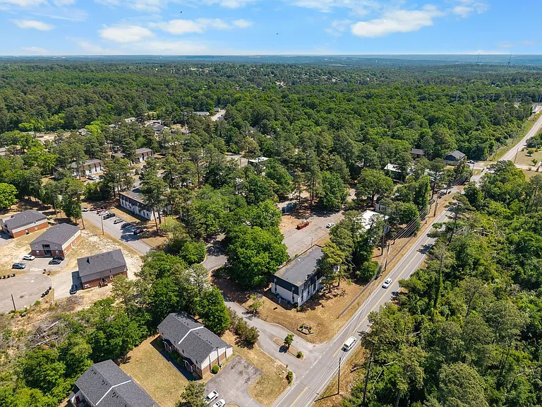 Pine Crest — Photo 45