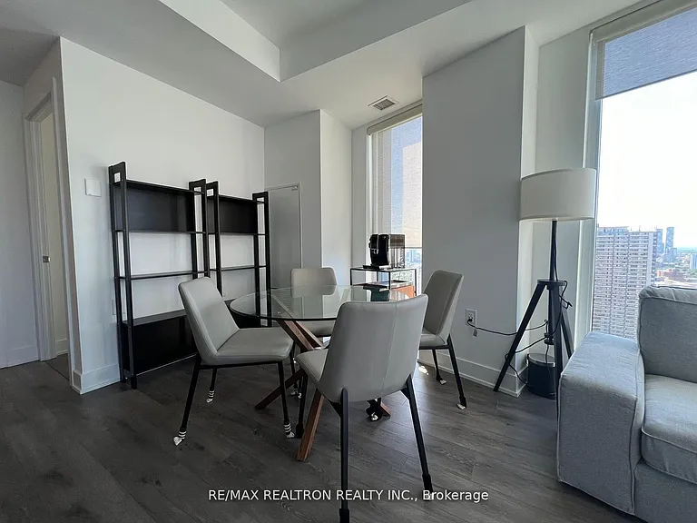 575 Bloor St E #2608 — Photo 30