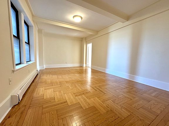 2nd image of 147 W 79th St #6A