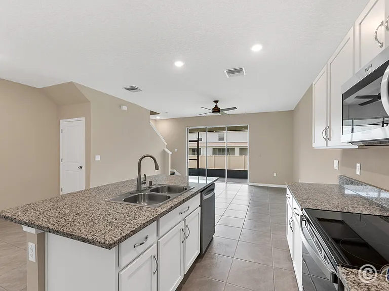 3507 Marigold Patch Ct — Photo 10