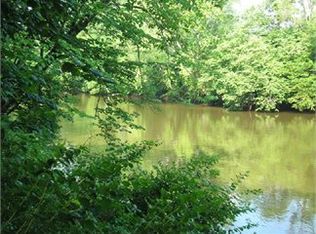 324 Salisbury Rd, Canaan, CT 06018