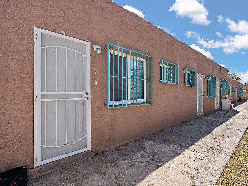1st image of 525 Mesilla St SE #1-6