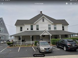 126 Townsend Ave, East Haven, CT 06512