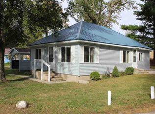 902 N Roosevelt St, Silver Lake, IN 46982