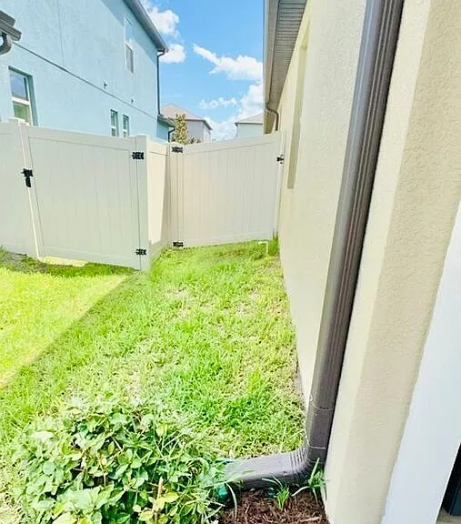 8897 Flourish Dr — Photo 28