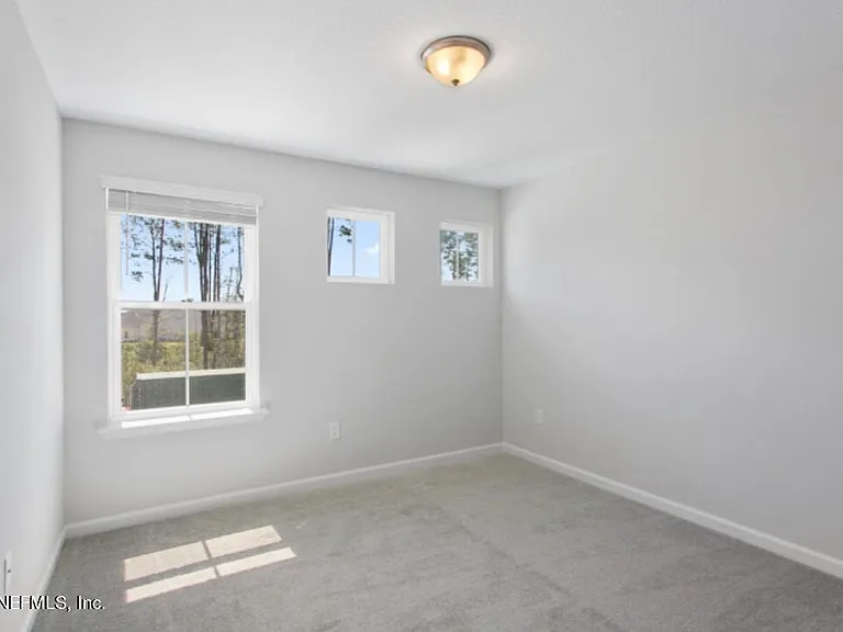 39 Starnberg Ct — Photo 23
