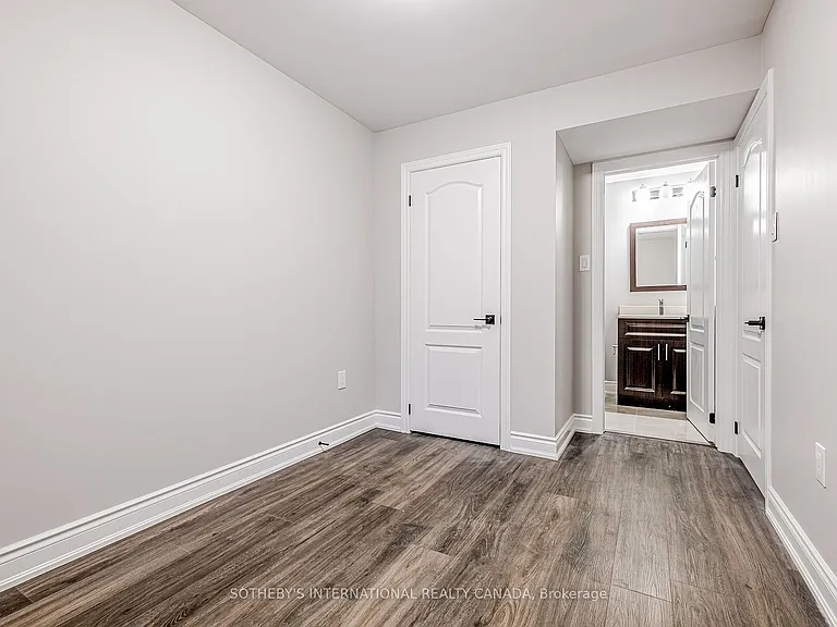 36 Quinton Rdg #UPPER — Photo 33