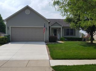 621 Poppy Ln, Marysville, OH 43040