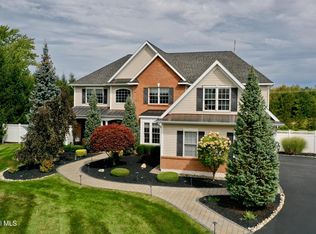 691 Riverview Rd, Rexford, NY 12148