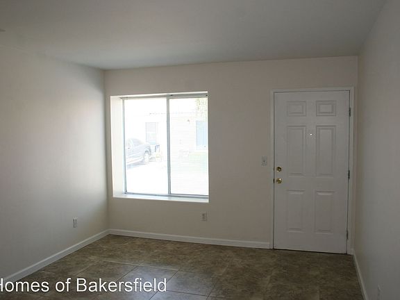 3rd image of 2807 Brookside Dr APT A