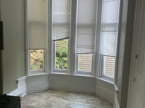 4th image of 514 W Oak St