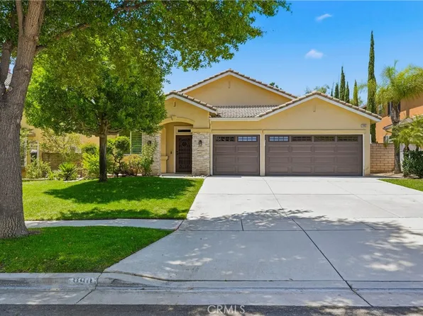980 Hemingway Dr, Corona, CA 92878