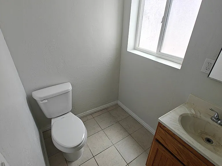 3718 S 8200 W — Photo 11