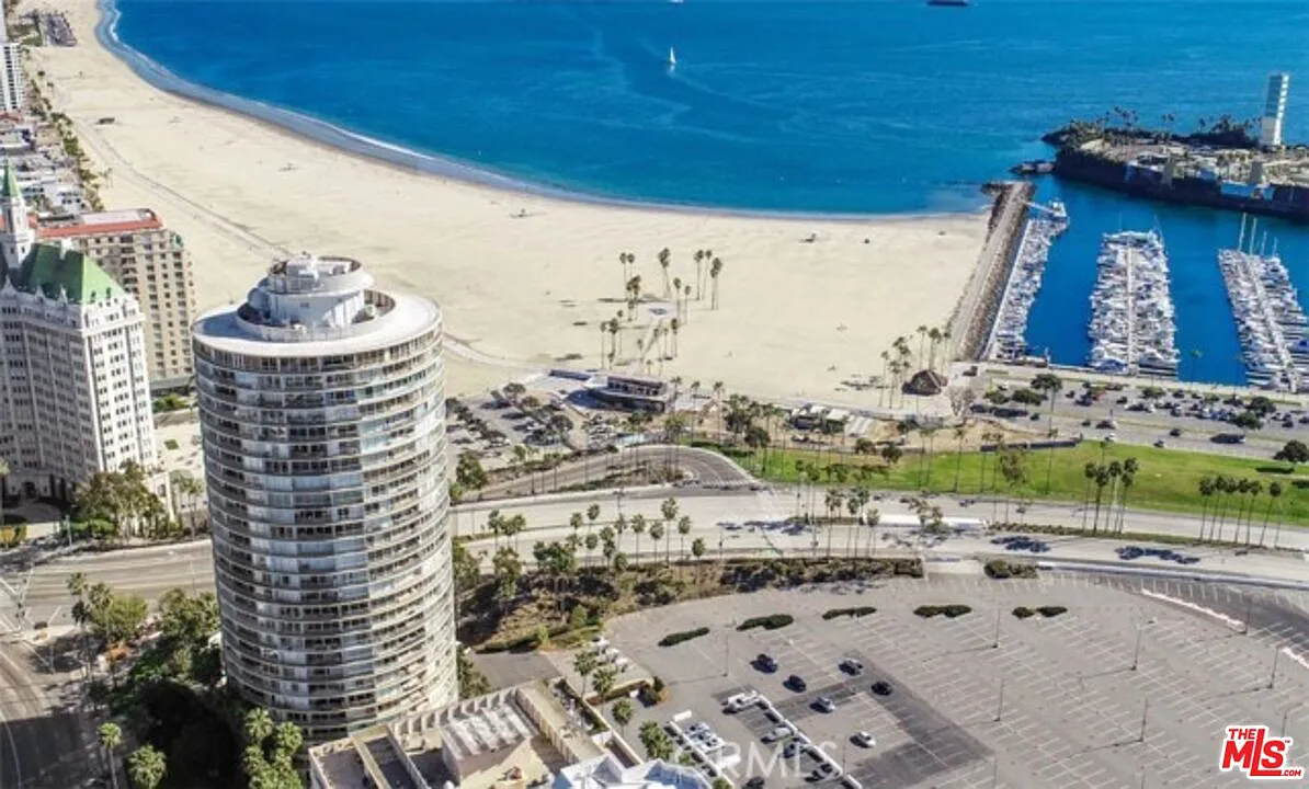 700 E Ocean Blvd — Photo 1