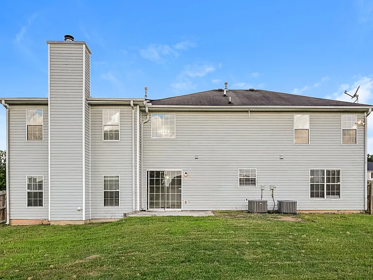 2088 Strang Blvd — Photo 17